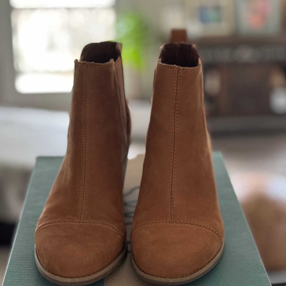 Women's Tan Ankle Boots
